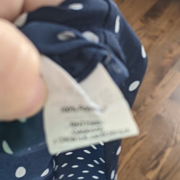 Women's J.Crew Navy Polka Dot Blouse Medium Long Sleeve Top Business - Picture 6 of 6